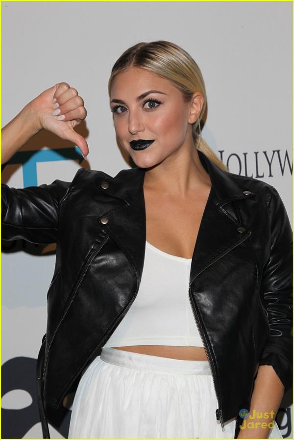 Cassie Scerbo