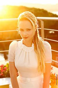 Beatrice Rosen Pictures Beatrice Rosen