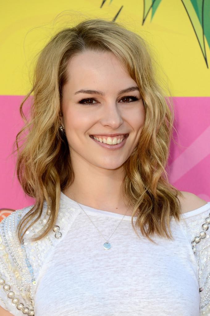 Bridgit Mendler