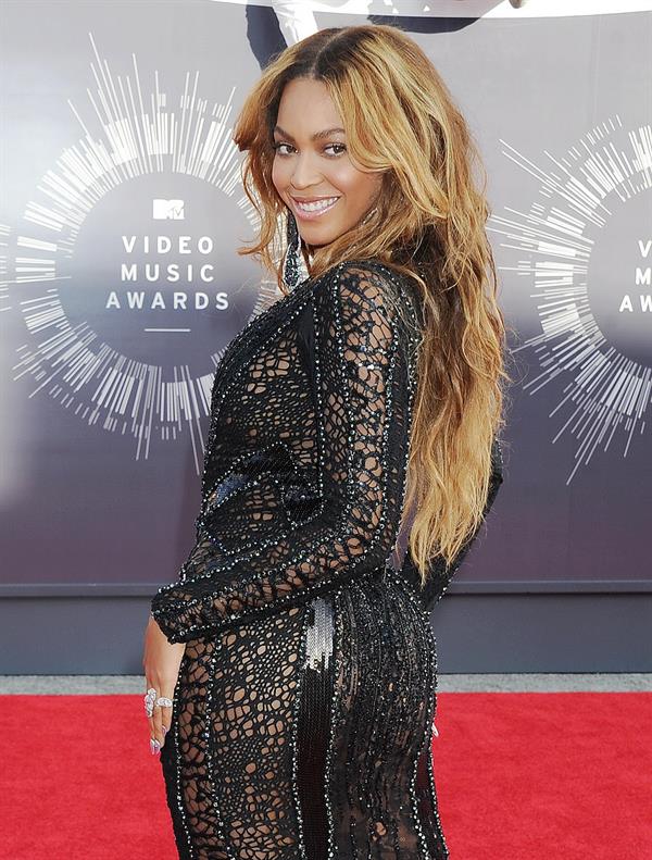 Beyonce at the 2014 MTV Video Music Awards, Inglewood August 24, 2014