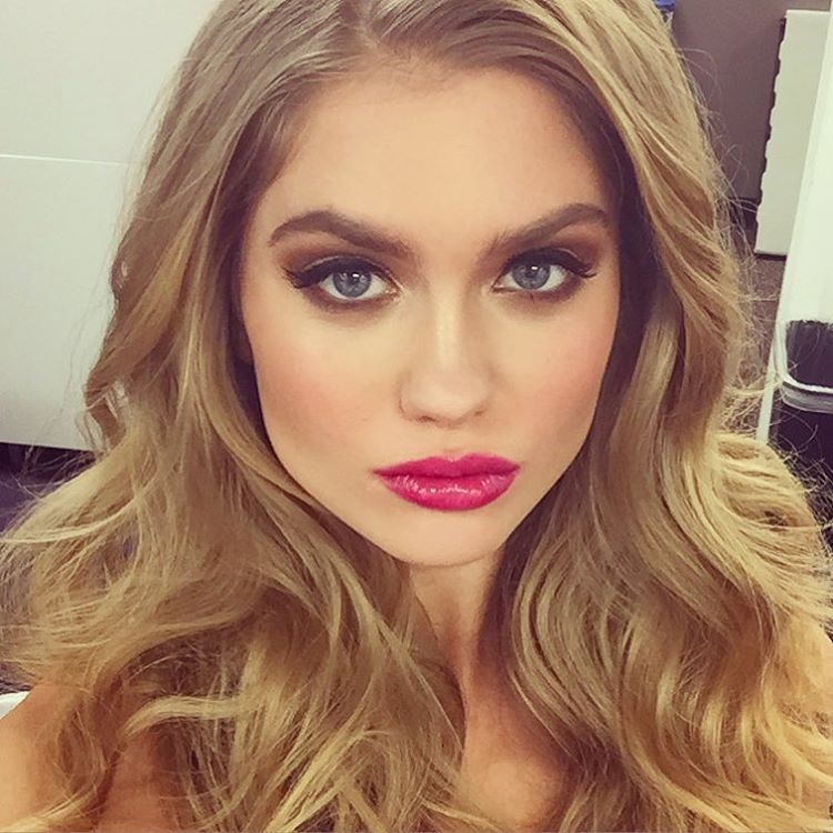 Alexandria Morgan taking a selfie