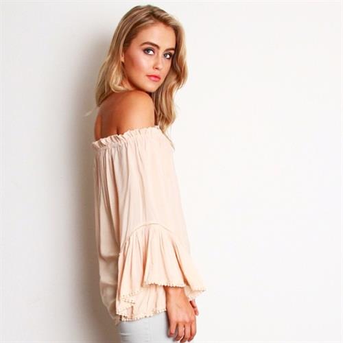 Stephanie Claire Smith