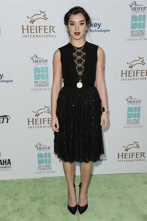 Hailee Steinfeld 3rd Annual Beyond Hunger: A Place At The Table Gala August 22, 2014