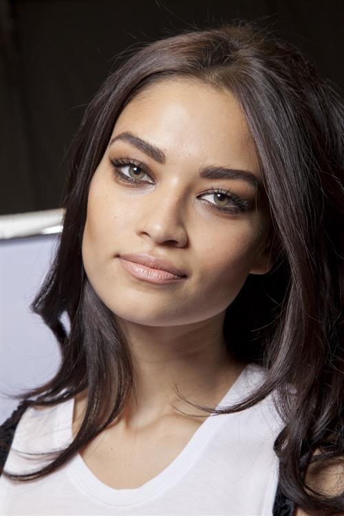 Shanina Shaik