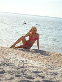 Dennii Nicole Bortnak in a bikini