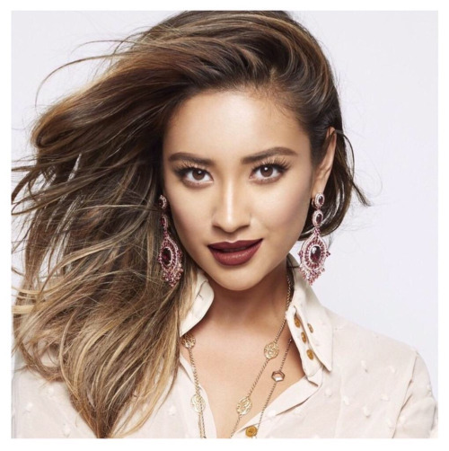 Shay Mitchell