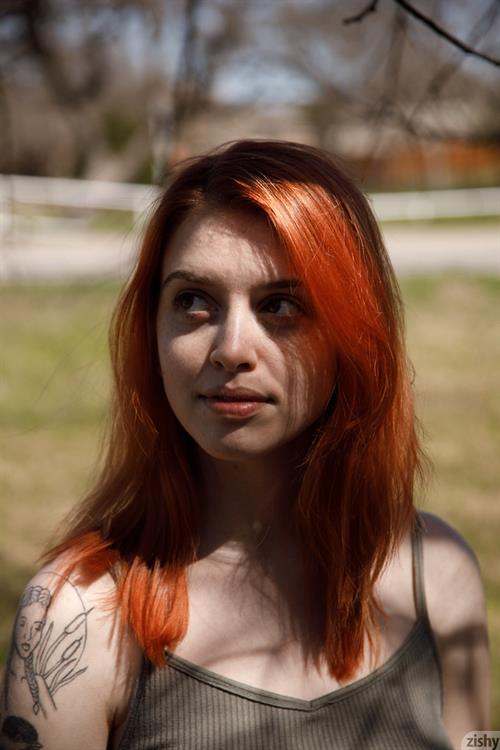 Redhead Wanda Ablee Deep in the Heart