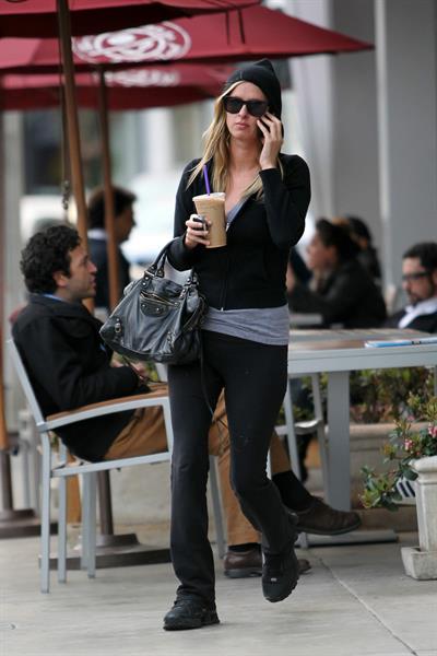 Nicky Hilton Grabs a coffee in L.A. March 6, 2013