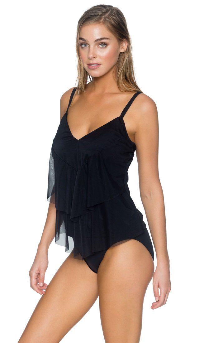 Elizabeth Turner in a bikini