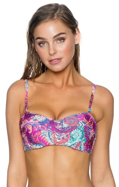 Elizabeth Turner in a bikini