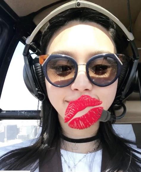 Ming Xi taking a selfie