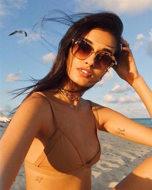 Gizele Oliveira in a bikini