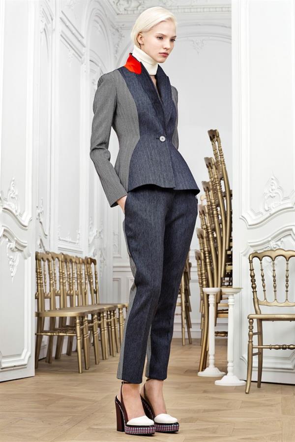 Sasha Luss