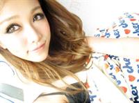 Huang Yi Lin taking a selfie