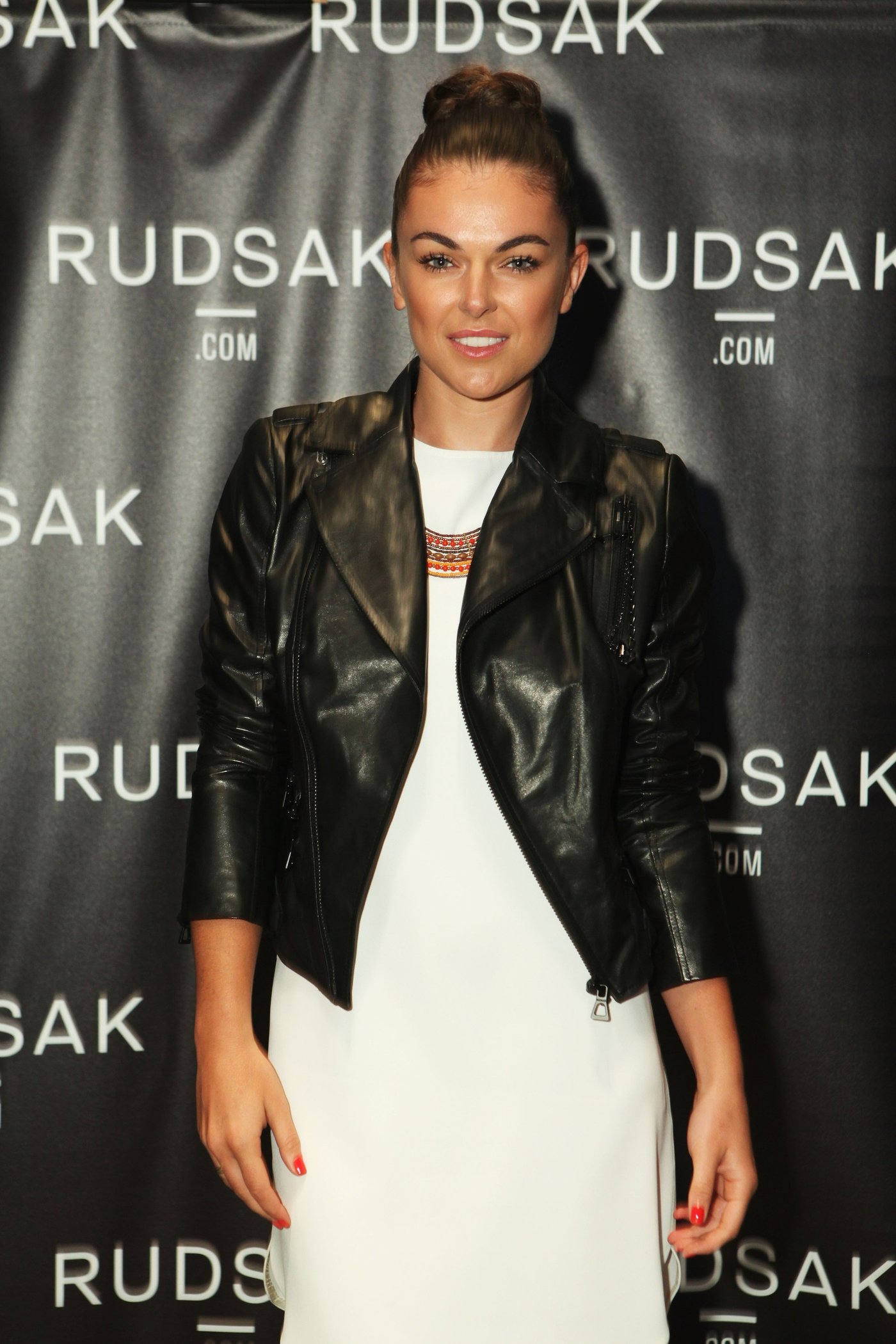 Serinda Swan - Kari Feinstein's MTV Movie Awards Style Lounge - Day 2 on June 1, 2012