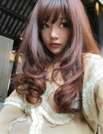 Kingboo taking a selfie