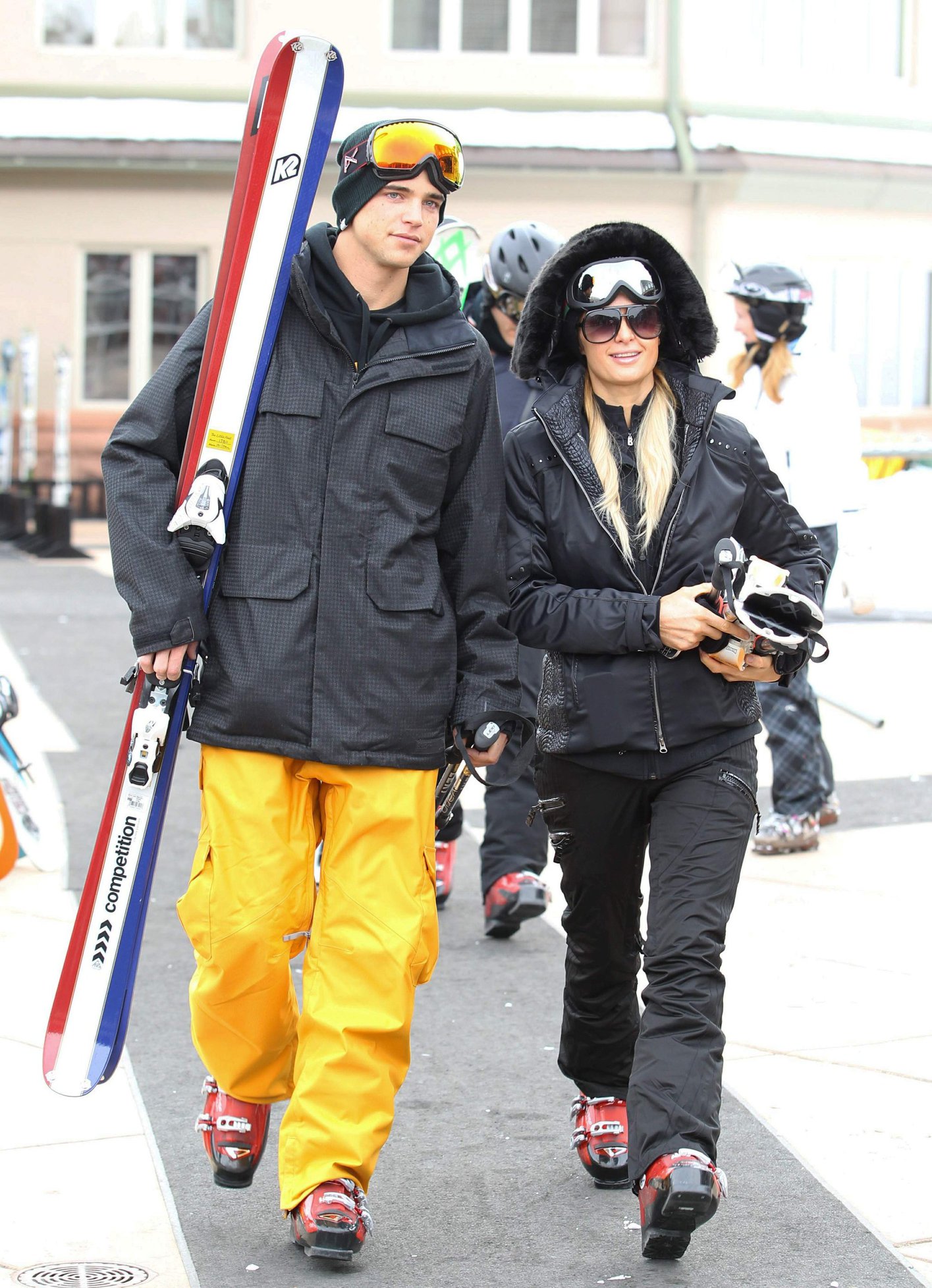 Paris Hilton enjoying a day in the mountains of Aspen December 18, 2012 