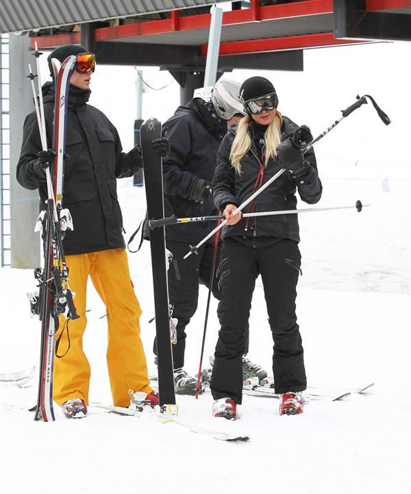 Paris Hilton enjoying a day in the mountains of Aspen December 18, 2012 