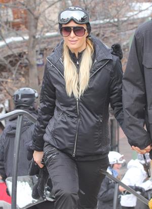Paris Hilton enjoying a day in the mountains of Aspen December 18, 2012 