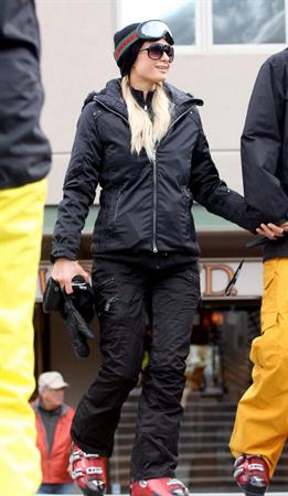 Paris Hilton enjoying a day in the mountains of Aspen December 18, 2012 