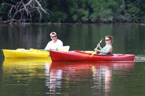 Aimee Teegarden kayaking in Ann Arbor on July 29, 2011 
