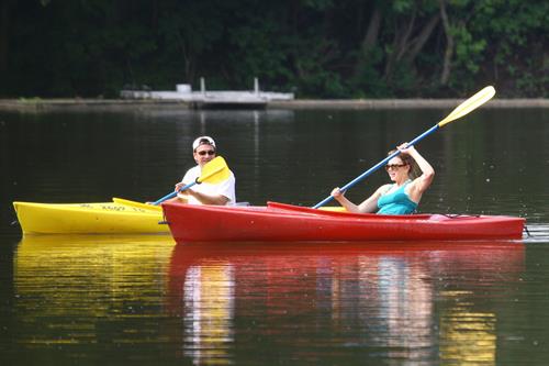 Aimee Teegarden kayaking in Ann Arbor on July 29, 2011 