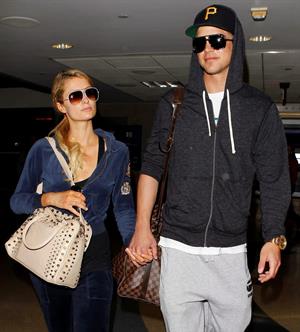 Paris Hilton and River Viiperi holding hands at LA. December 10, 2012 
