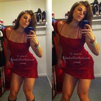 Linda Durbesson taking a selfie