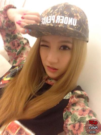 Lin Cai Ti taking a selfie