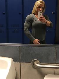 Shannon Rabon taking a selfie