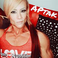 Amanda Michelle Folstad Ptak taking a selfie