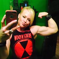 Amanda Michelle Folstad Ptak taking a selfie