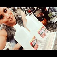 Amanda Michelle Folstad Ptak taking a selfie