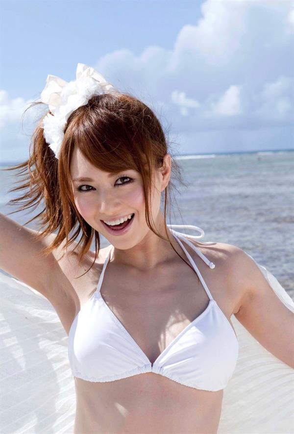 Akiho Yoshizawa in a bikini
