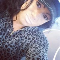 Isabelle Turell taking a selfie