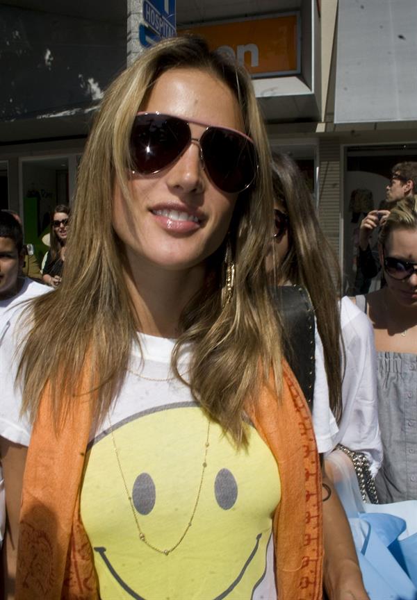 Alessandra Ambrosio Beverly Hills candids in a smiley shirt