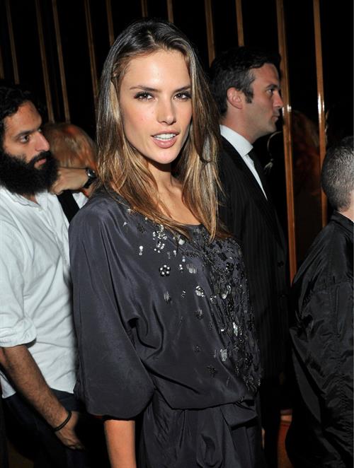 Alessandra Ambrosio Cinema Society Bing screening of the Hangover Part II on May 23, 2011