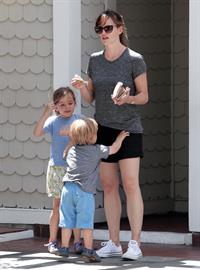 Jennifer Garner out in Santa Monica August 15, 2014