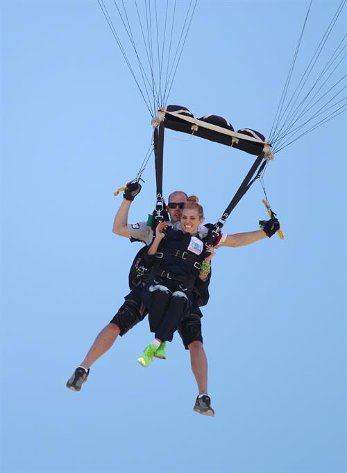 AnnaLynne McCord skydives from 18,000 feet at a charity event, Lompoc August 16, 2014