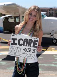 AnnaLynne McCord skydives from 18,000 feet at a charity event, Lompoc August 16, 2014