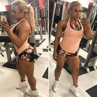 Minna Pajulahti taking a selfie