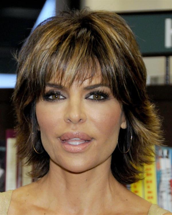 Lisa Rinna