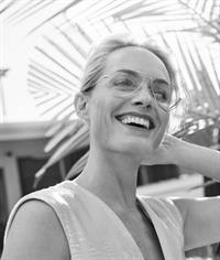 Amber Valletta