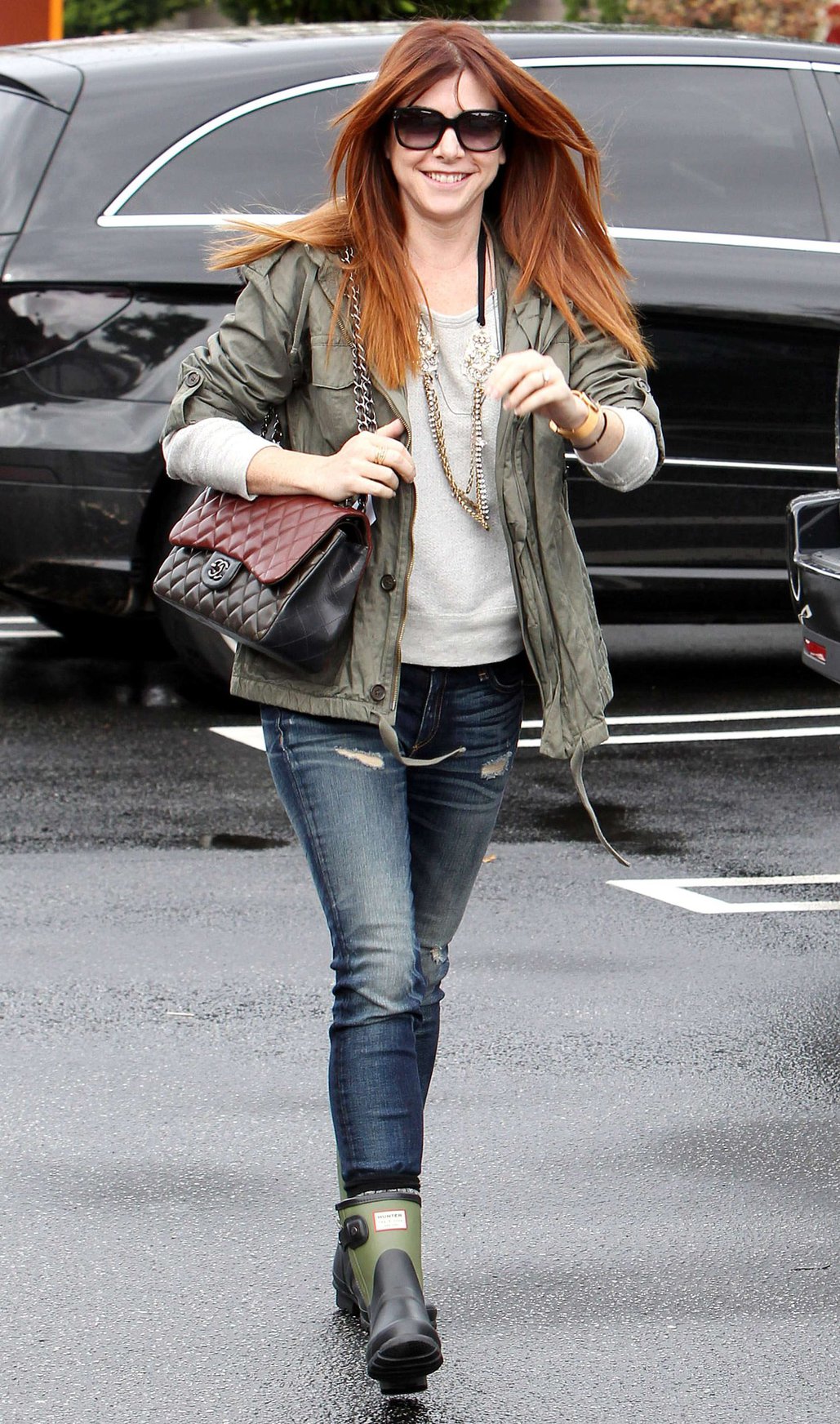 Alyson Hannigan Shopping in Brentwood (November 21, 2013) 