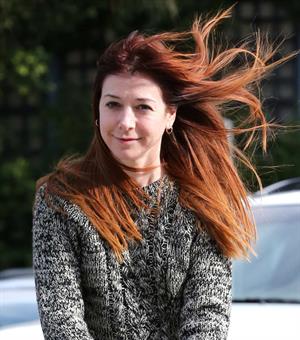 Alyson Hannigan Hangs out with her daughter in Los Angeles (November 22, 2013) 