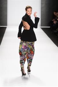 Heidi Klum Project Runway Fall 2013 Fashion Show 08.02.13 