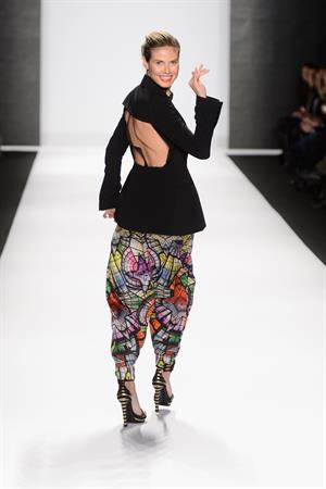Heidi Klum Project Runway Fall 2013 Fashion Show 08.02.13 