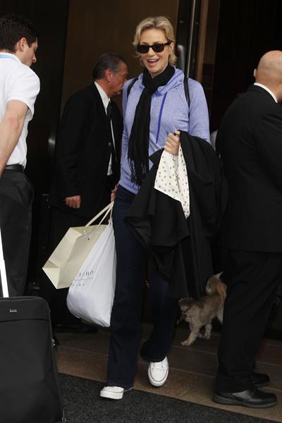 Jane Lynch in New York City (May 21, 2013) 