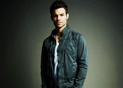 Daniel Gillies