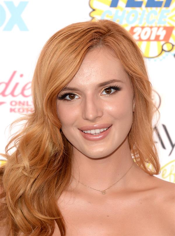 Bella Thorne attending the 2014 Teen Choice Awards in Los Angeles on August 10, 2014